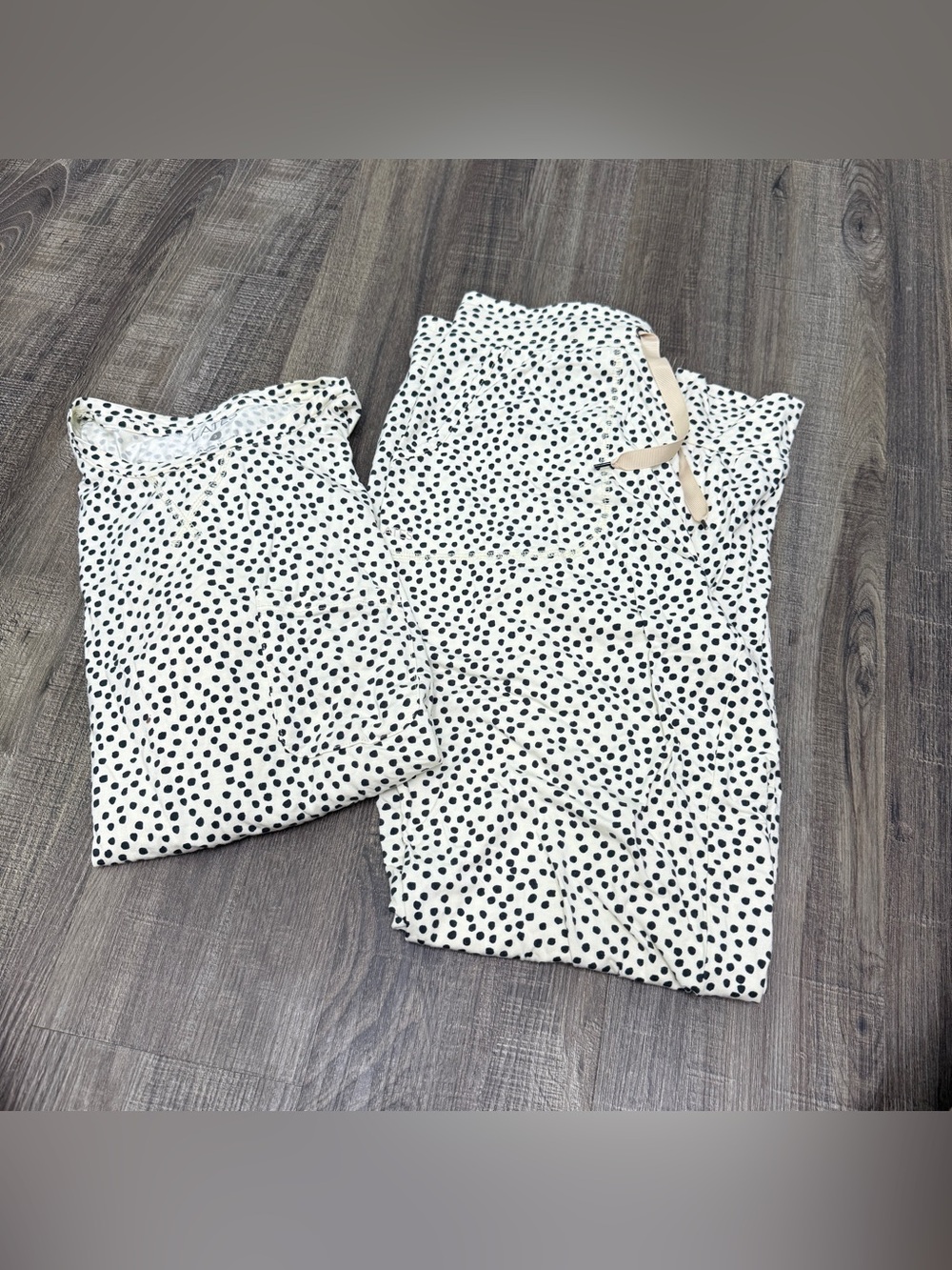 Lates by Kate pajama set polka dot short sleeve size small